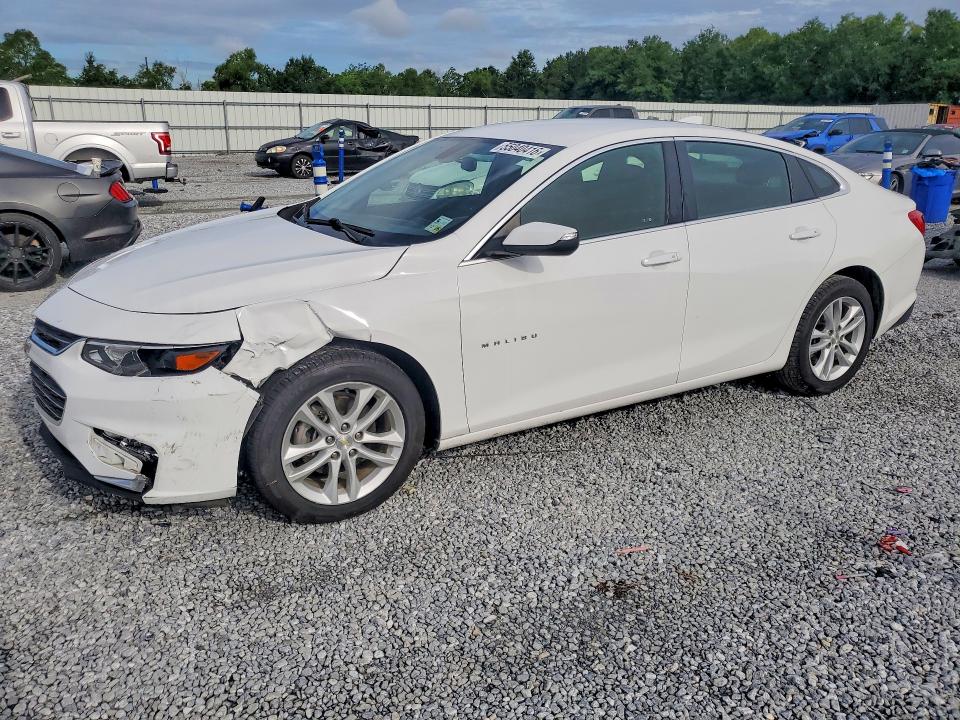 1G1ZD5ST6JF238197