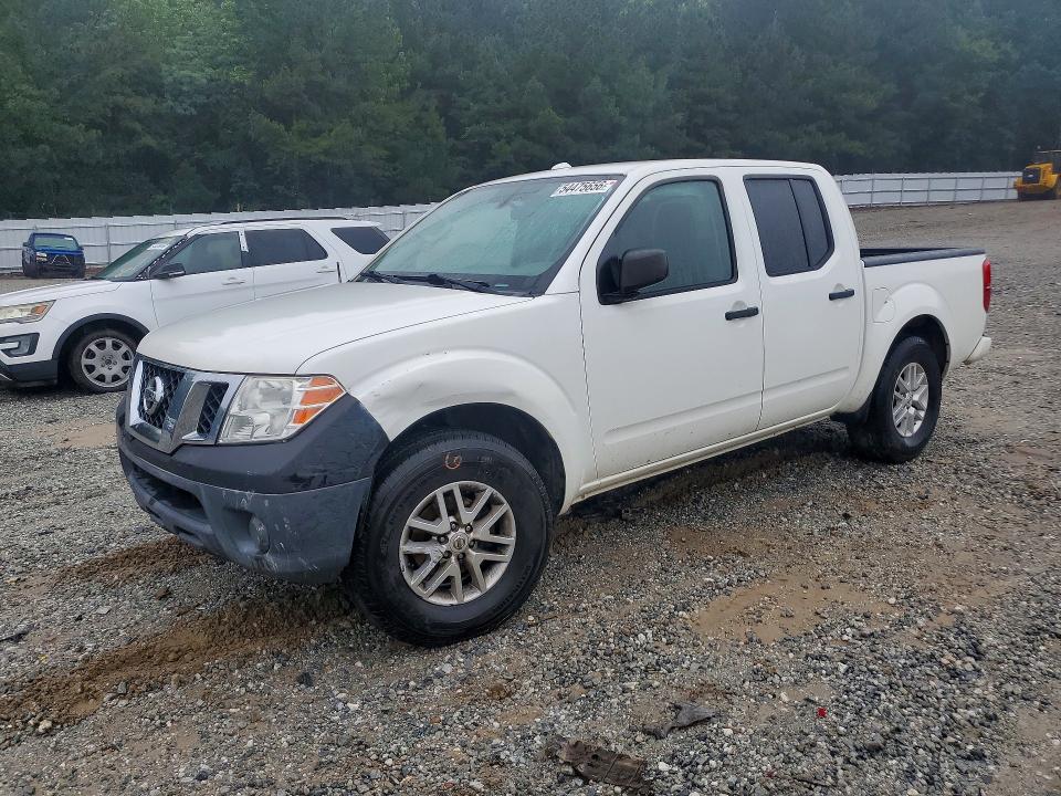 1N6AD0ER1JN747124