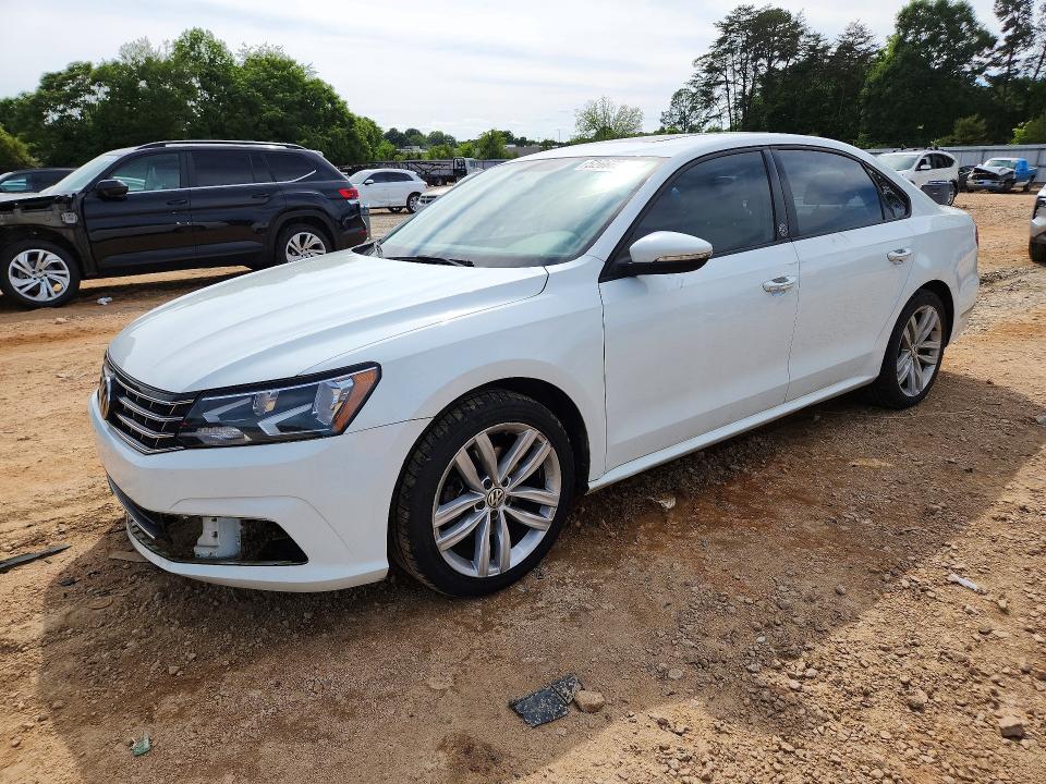 1VWLA7A32KC012029