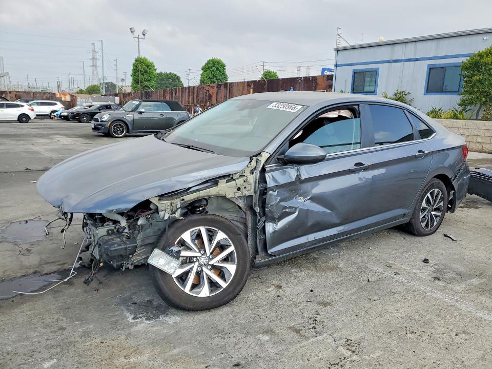 3VW5M7BU2RM050456