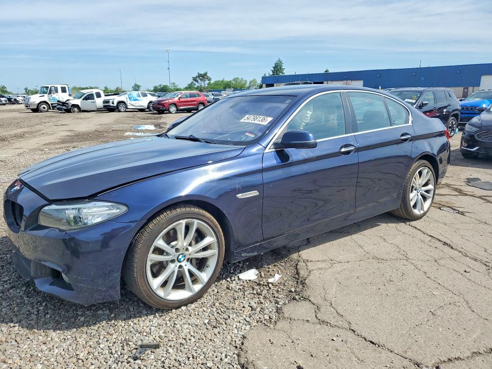WBA5B3C52FD548461