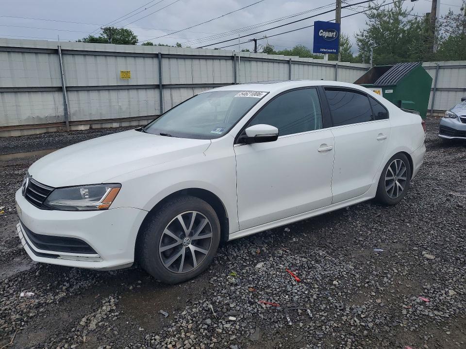3VWDB7AJ1HM415801