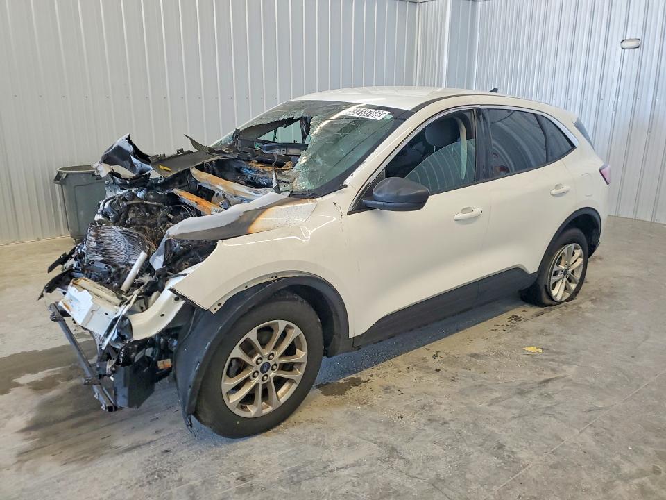 1FMCU9G6XNUA61142