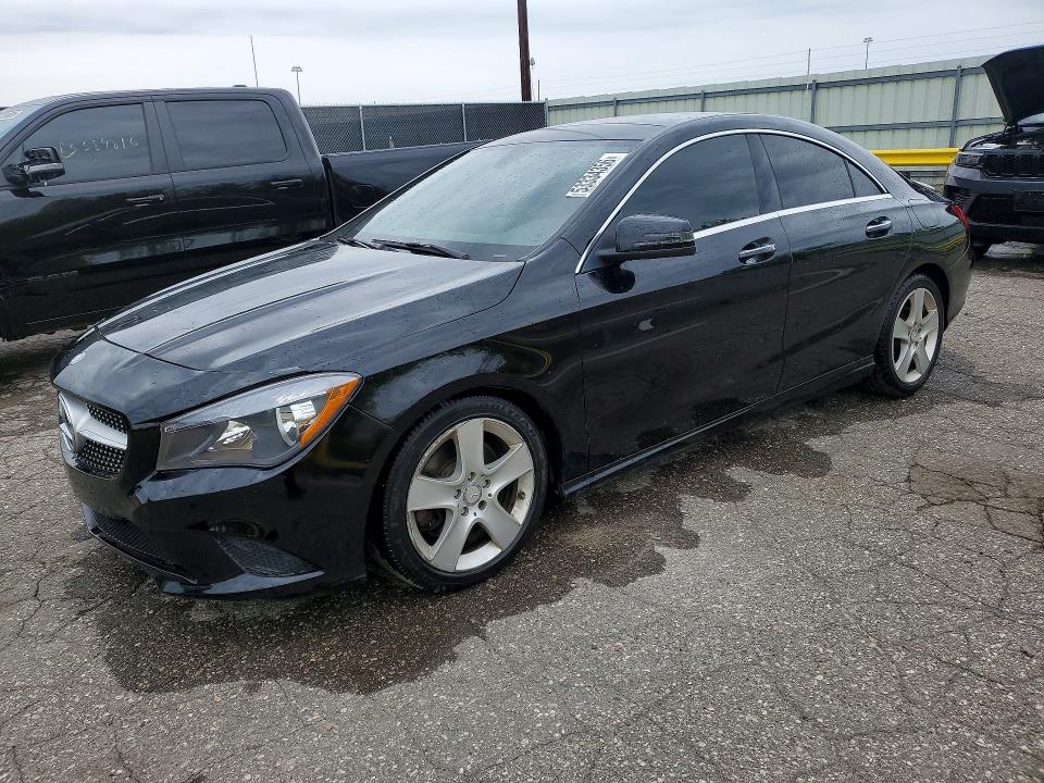 WDDSJ4GB2FN276749