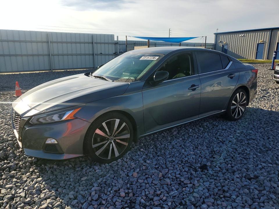 1N4BL4CV3LN313488