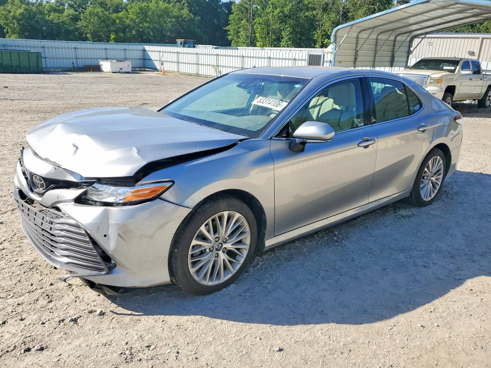 4T1B11HK5JU157112