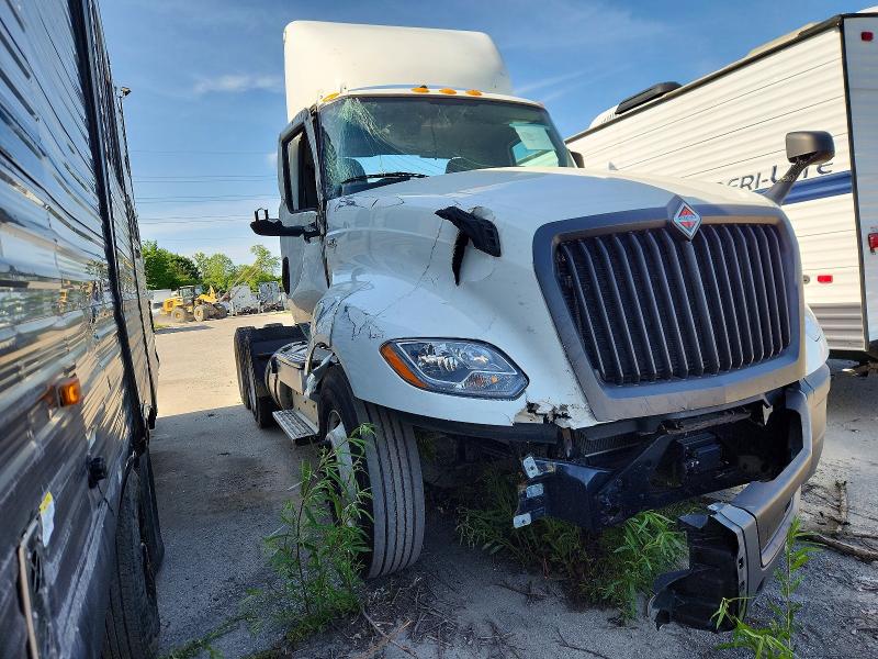 3HSDZAPR3PN129764
