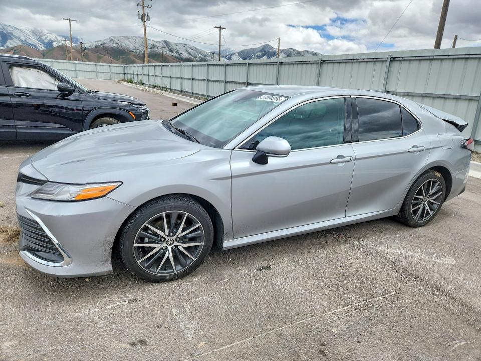 4T1F11BK1MU038861