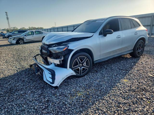 W1NKM4HB7RF196418