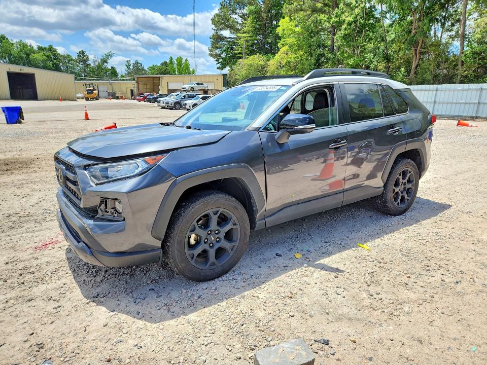 2T3J1RFV8LC075913