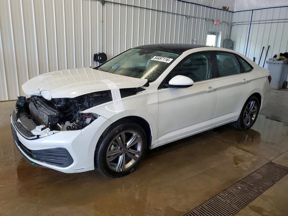 3VW7M7BU8PM025051