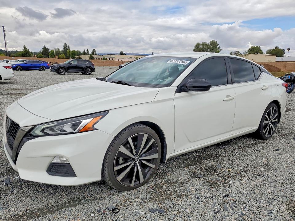 1N4BL4CV0NN348833