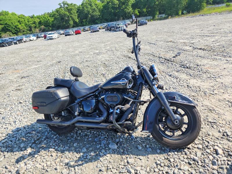 1HD1YBK18JC036578