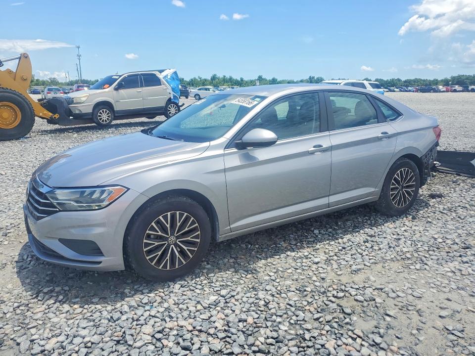 3VWC57BU2MM037509