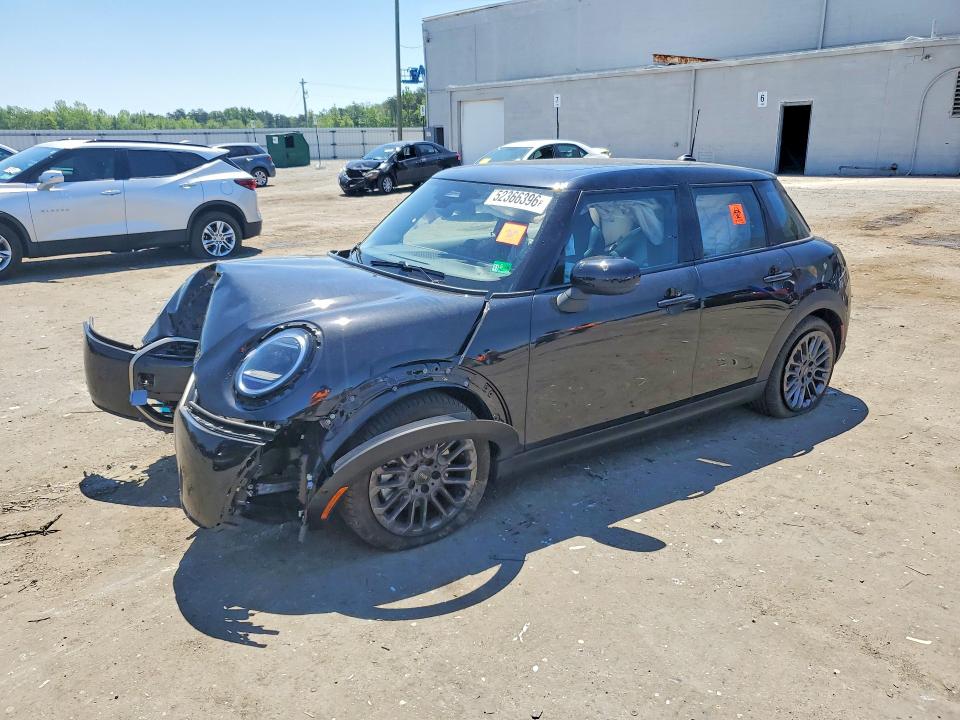 WMW53GD08T2X96938