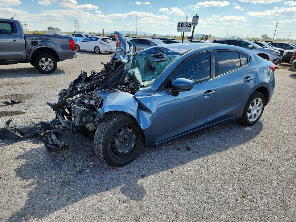 3MZBM1T76GM327499