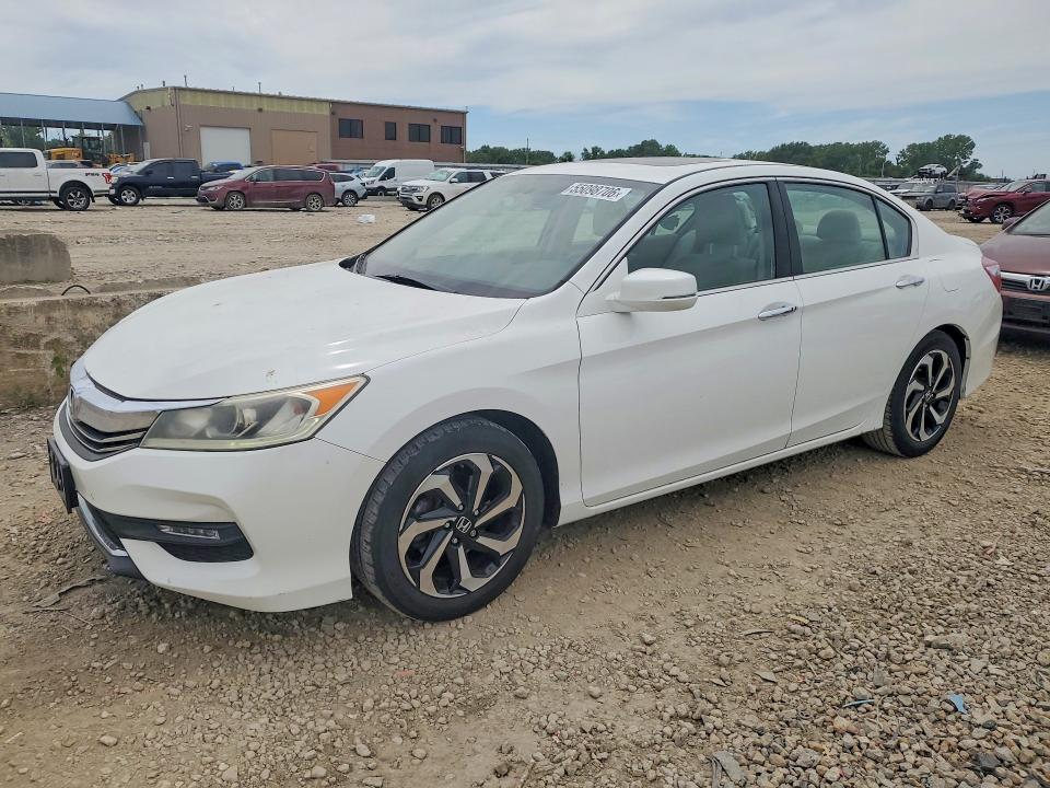 1HGCR2F76GA030015