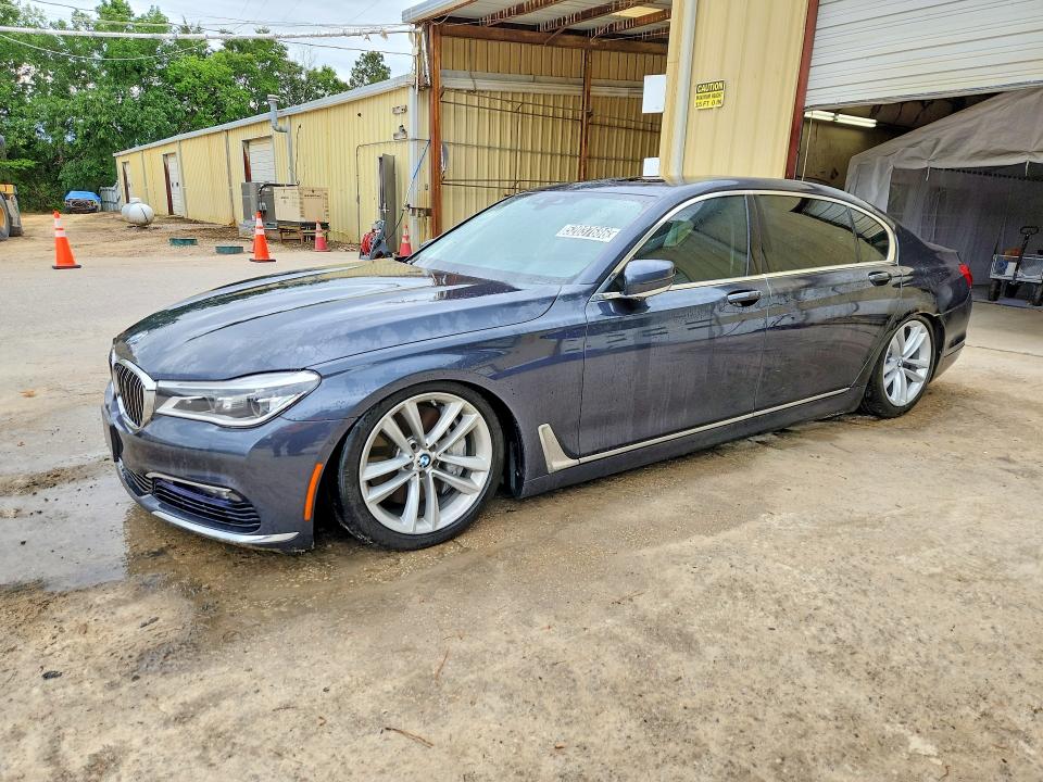 WBA7F2C5XHG421725