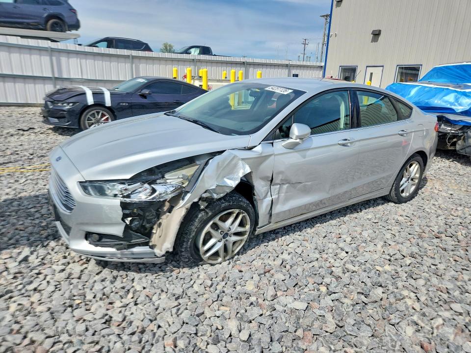 3FA6P0HD7FR203818