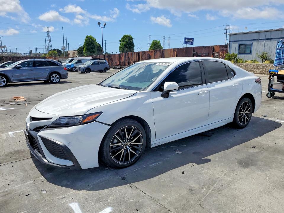 4T1G11AK8PU807818