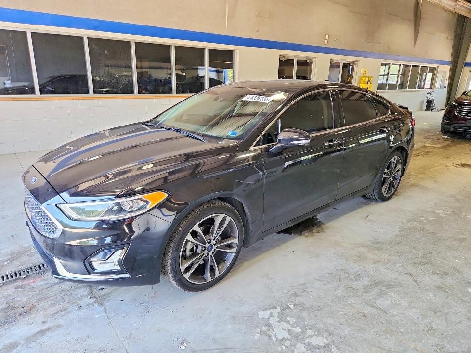 3FA6P0D9XLR175056