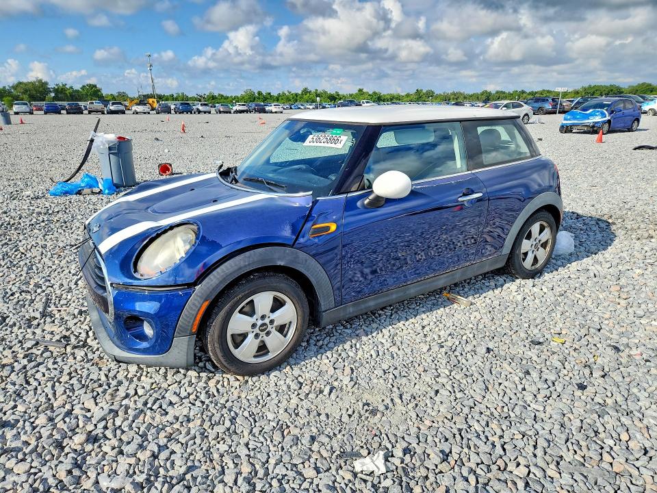 WMWXP5C53G3B14646