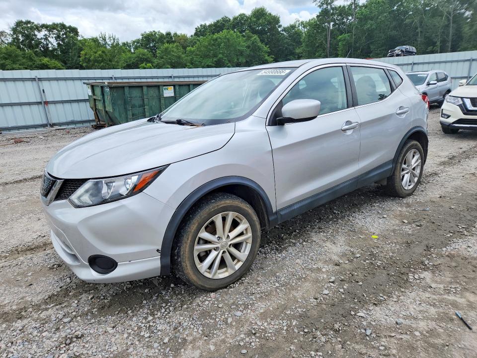 JN1BJ1CR0JW287072