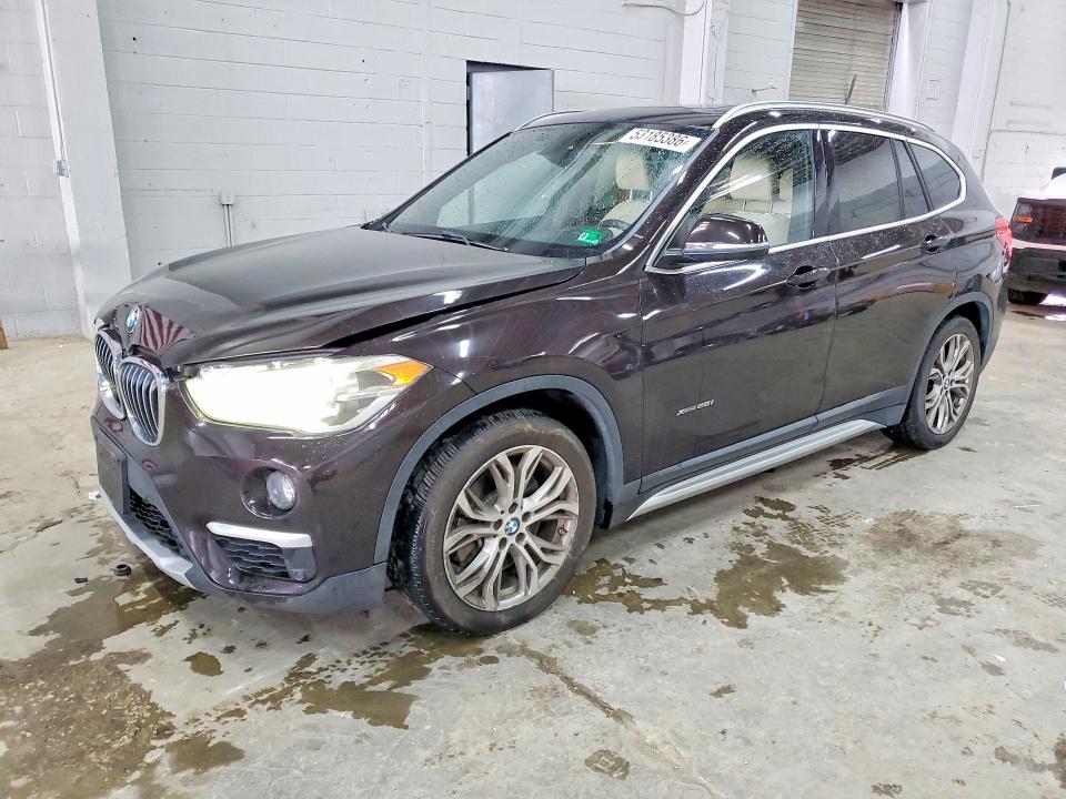 WBXHT3C33G5F66738