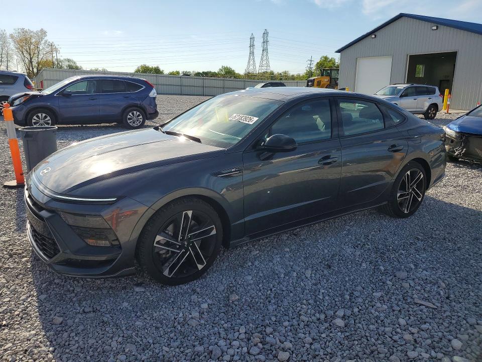 KMHL54JC2TA550809