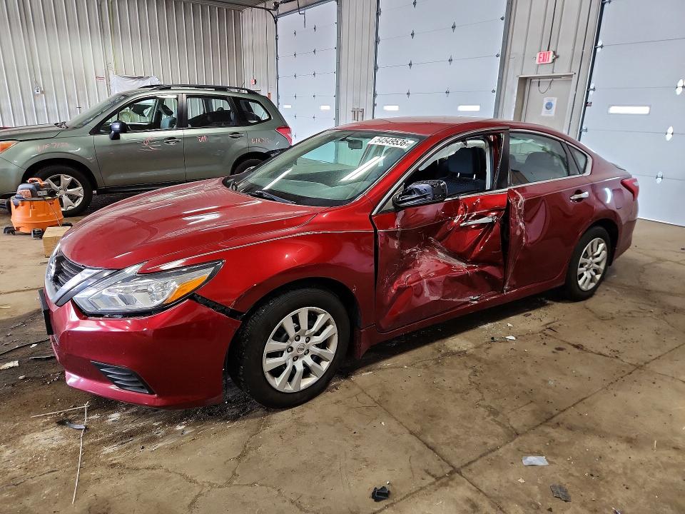 1N4AL3AP3GN382343