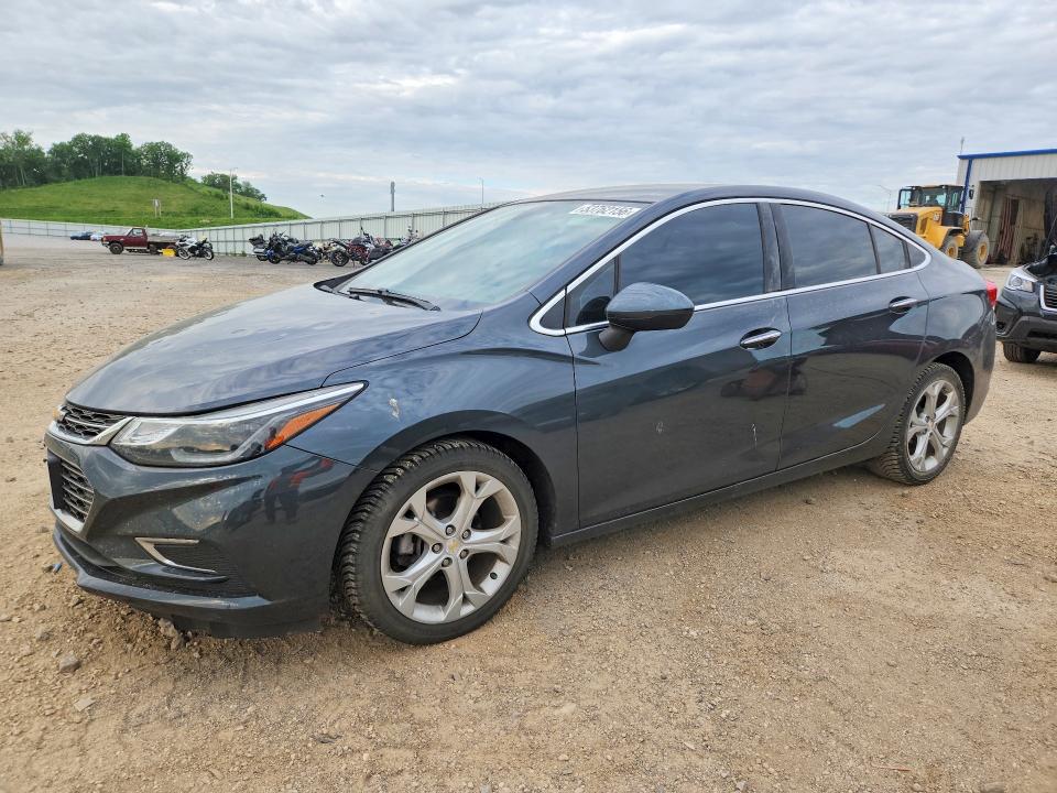 1G1BF5SMXH7194763