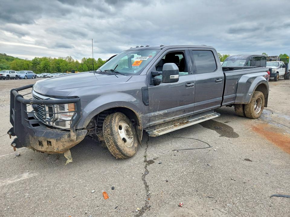 1FT8W3DT2NEF77548