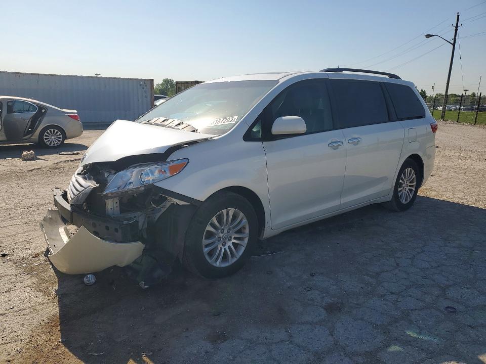 5TDYK3DC0FS561534