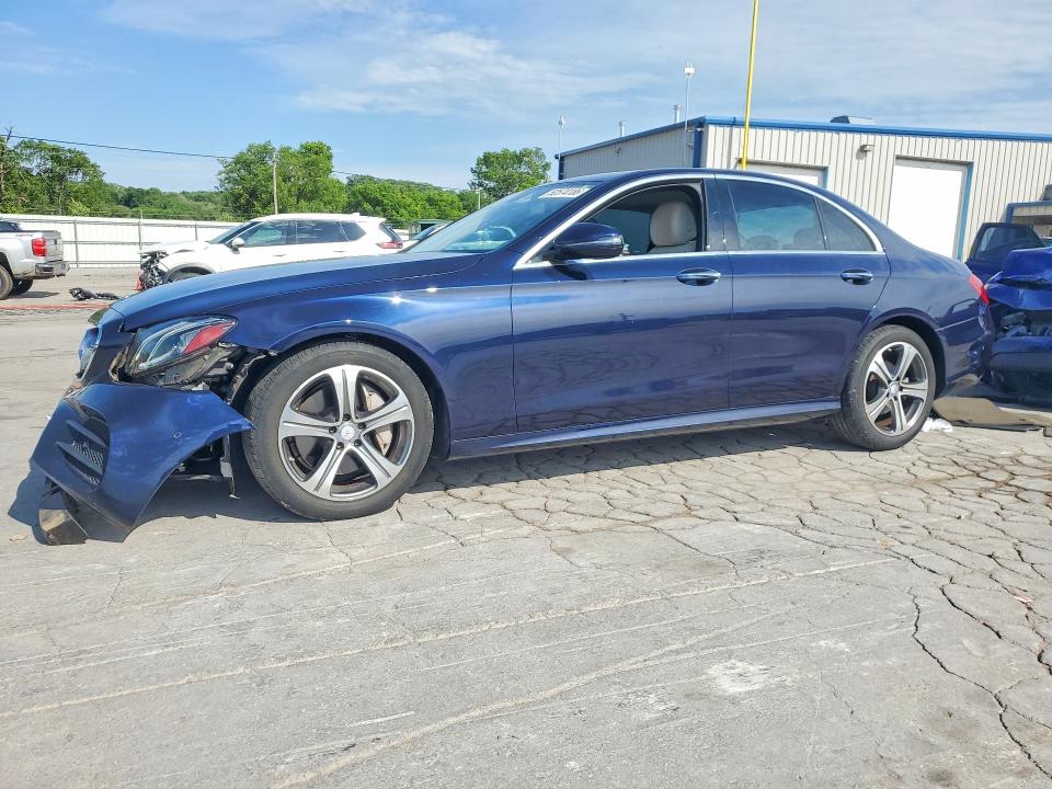 WDDZF4JB1HA102710