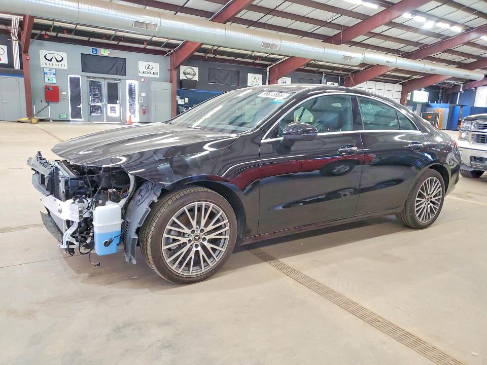 W1K5J4HB5RN477898