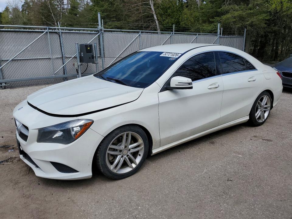 WDDSJ4GB8GN335725