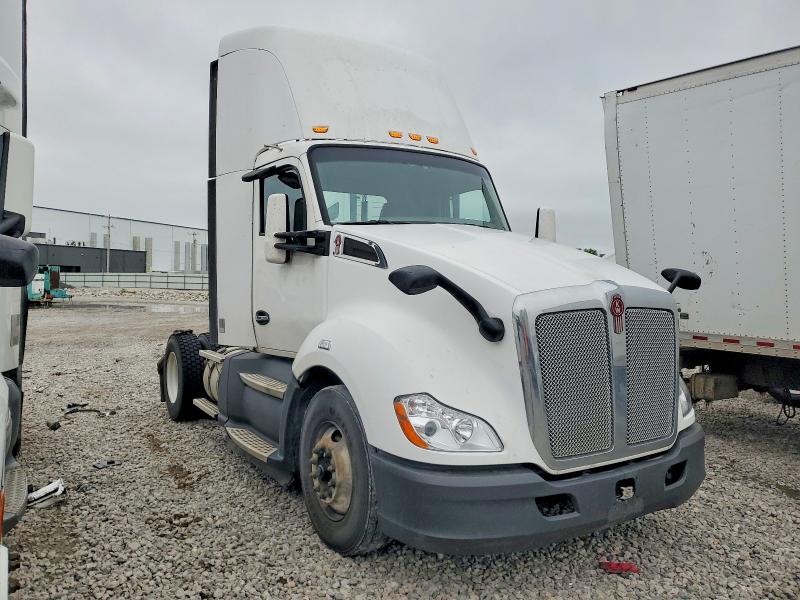 1XKYA48X3KJ296996