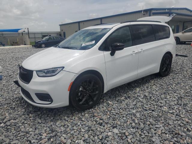 2C4RC1GG5SR513132