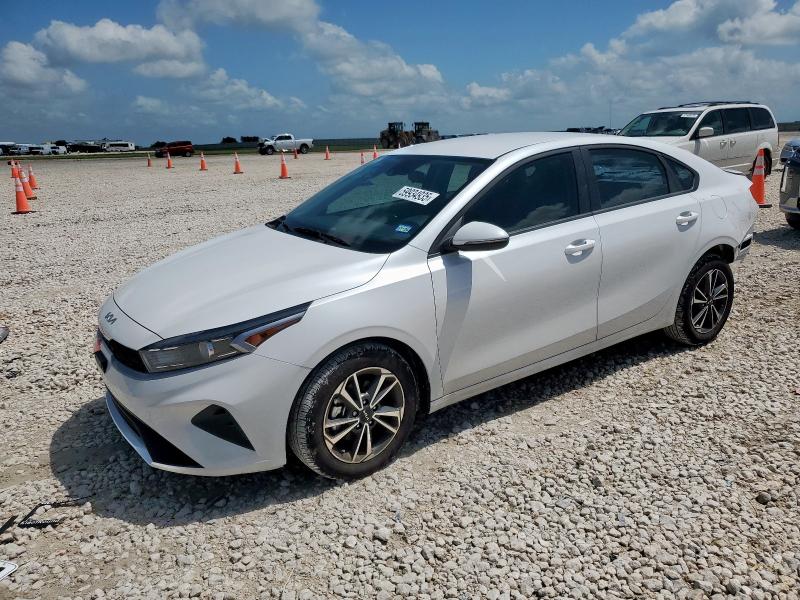 3KPF24AD6RE829043