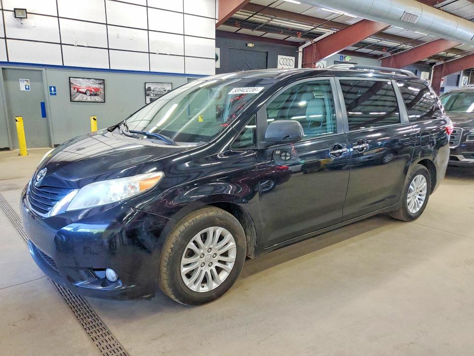 5TDYZ3DC1HS823723