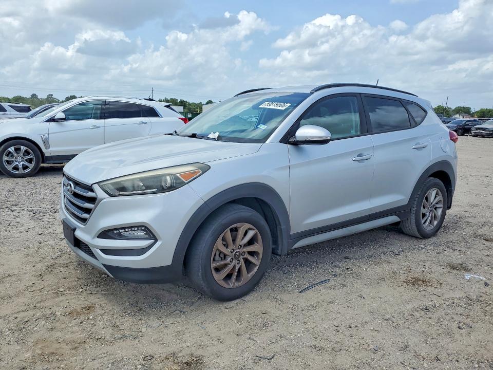 KM8J33A26HU388848
