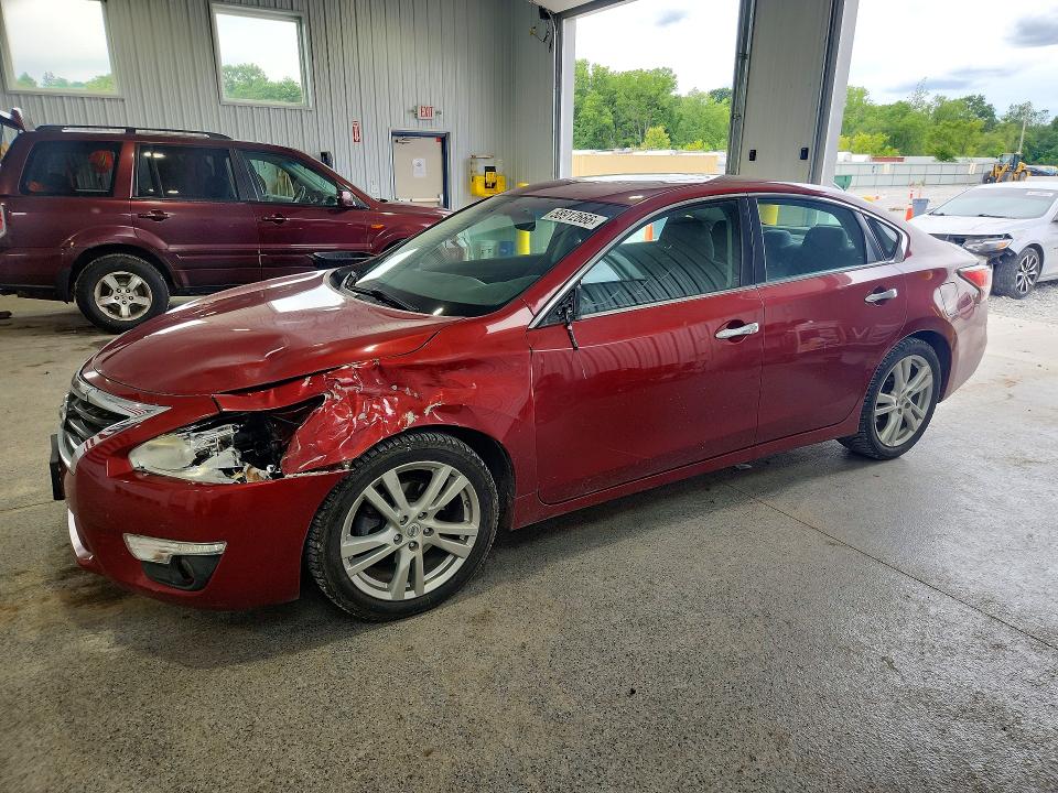 1N4AL3AP5FC220675