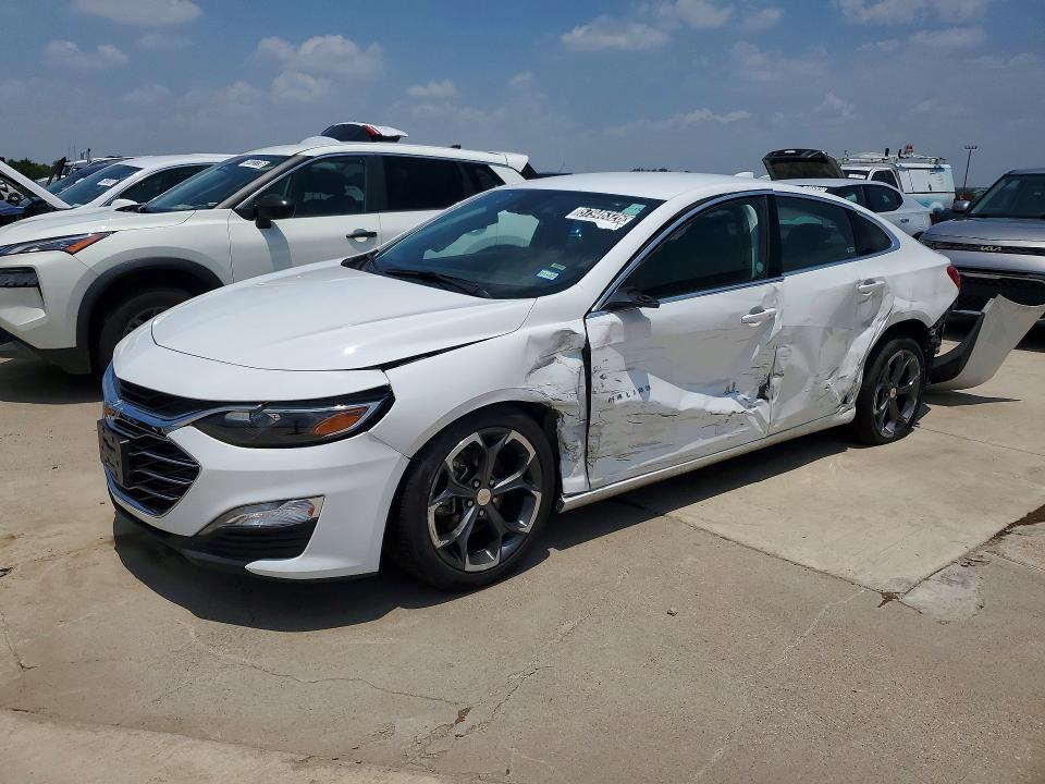 1G1ZD5STXRF176833