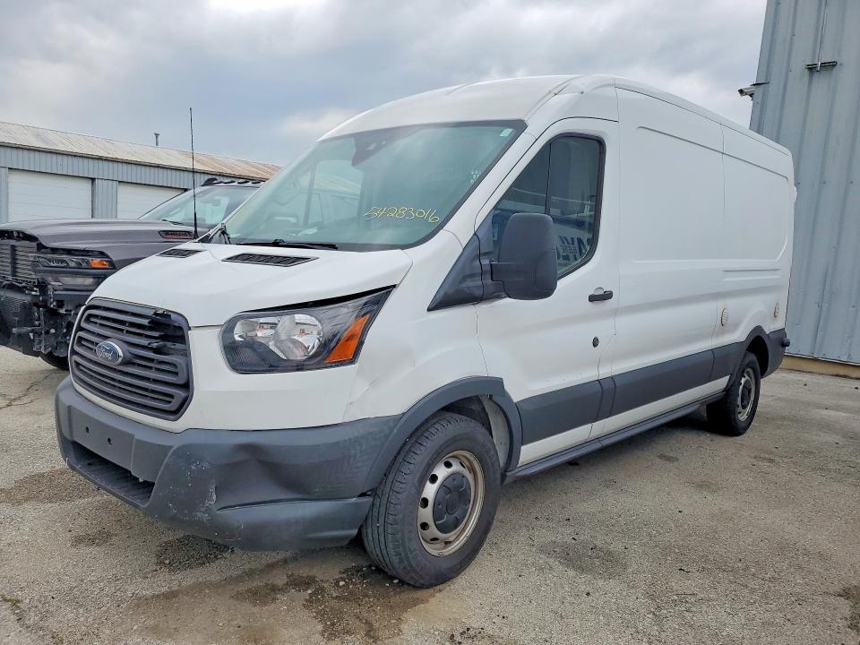 1FTBW2CMXJKB37647