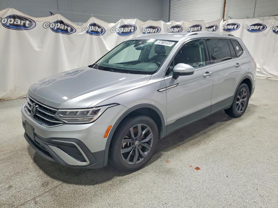 3VV3B7AX2NM020672