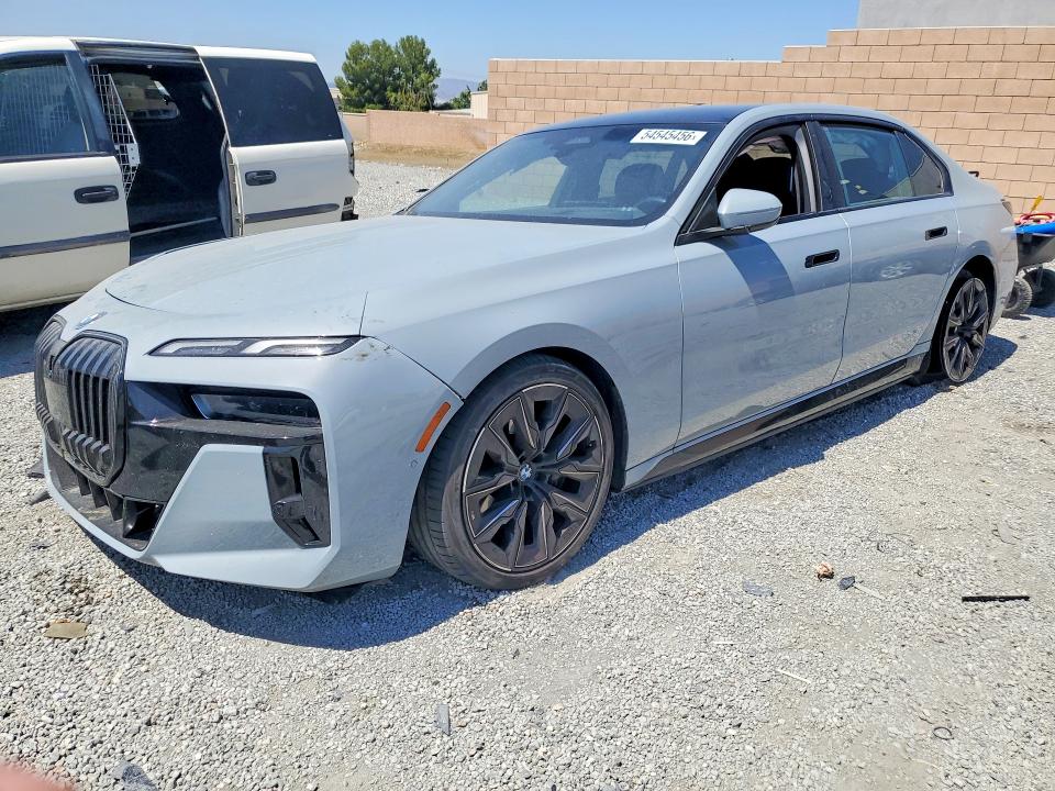 WBY43EJ00SCT29060