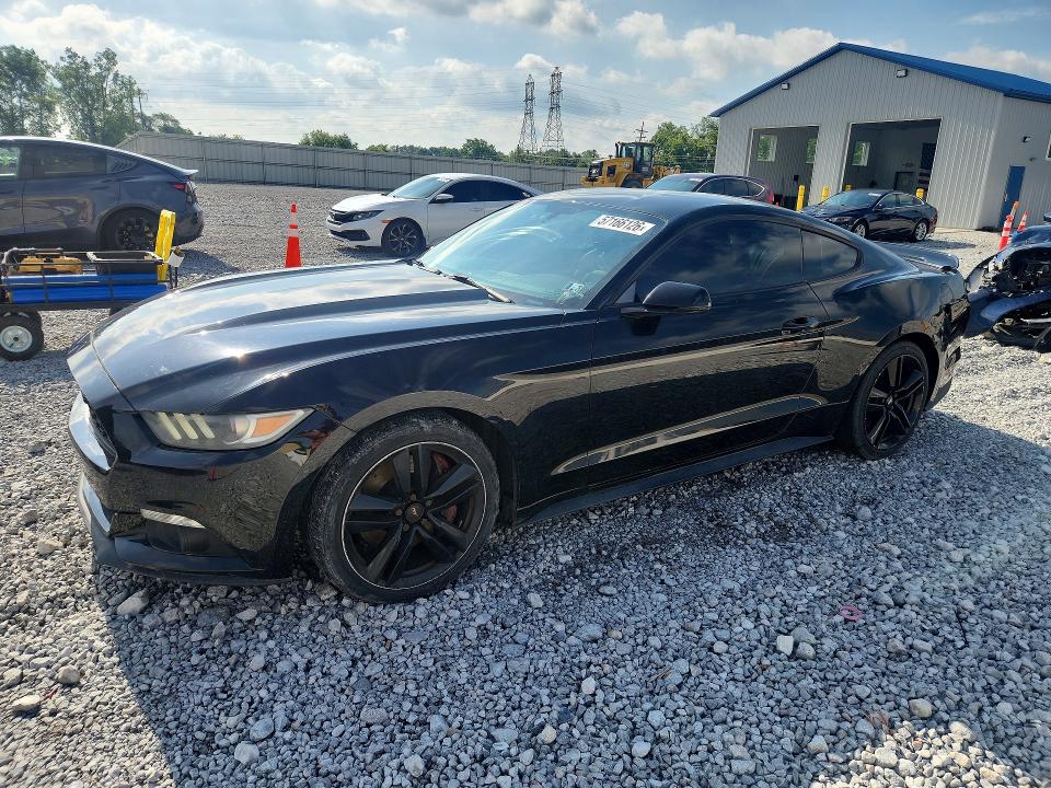 1FA6P8TH2G5335897