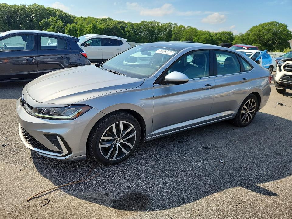 3VW7X7BU4SM017884