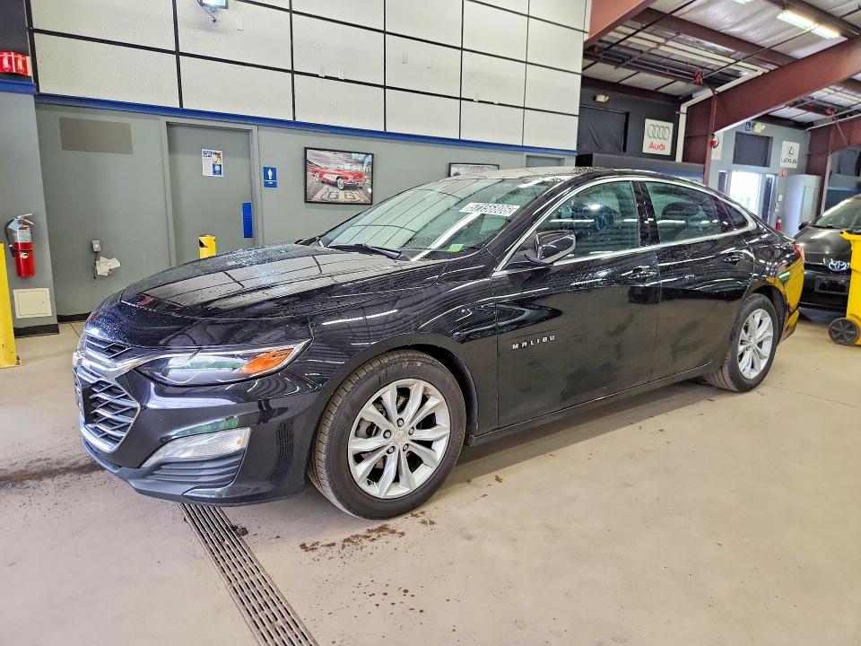 1G1ZD5ST9NF180849