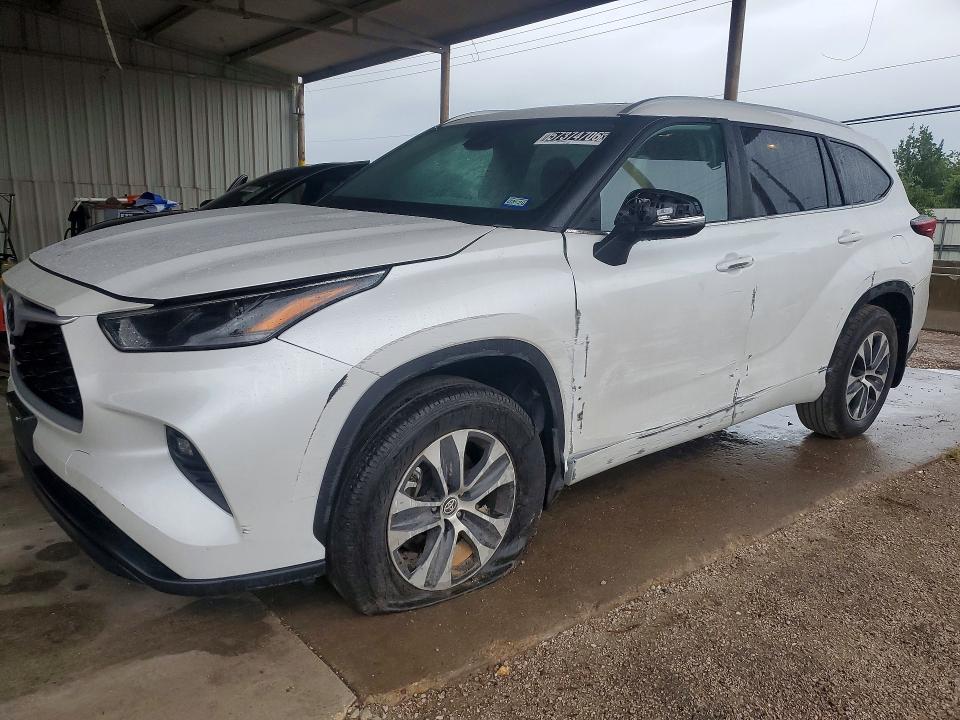 5TDKDRBH0TS608493